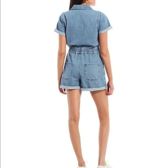 Gianni Bini Denim Romper Size Medium - Picture 2 of 11